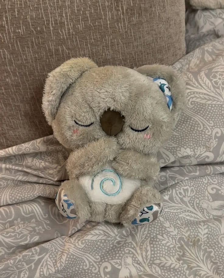 Calming Otter Plush Toy for Stress Relief